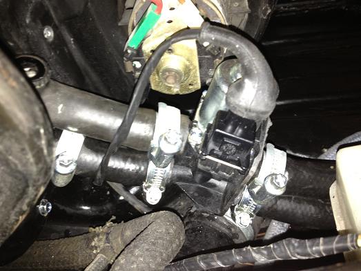 http://www.ricola.co.uk/images/cabrio/heater_controller_valve_fitted.jpg