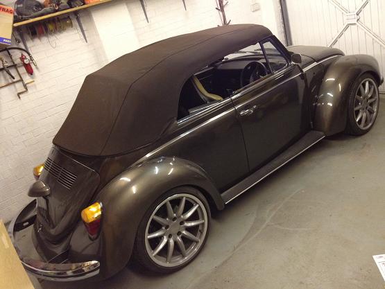 http://www.ricola.co.uk/images/cabrio/roof_settling_2.jpg http://www.ricola.co.uk/images/cabrio/roof_settling_2.jpg