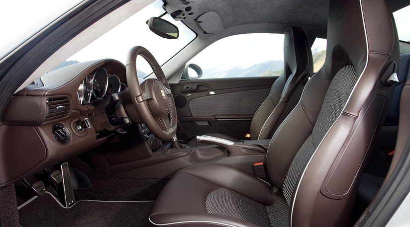 Porsche Cocoa Leather